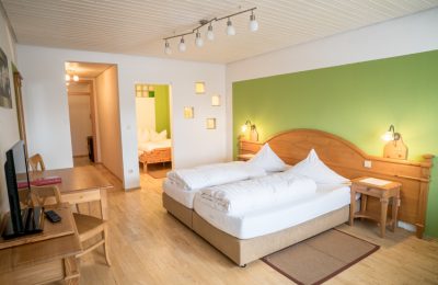 Dreibettzimmer – Parterre Dreibettzimmer – Parterre